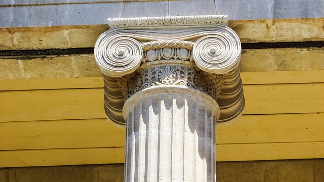 イオニア様式柱頭